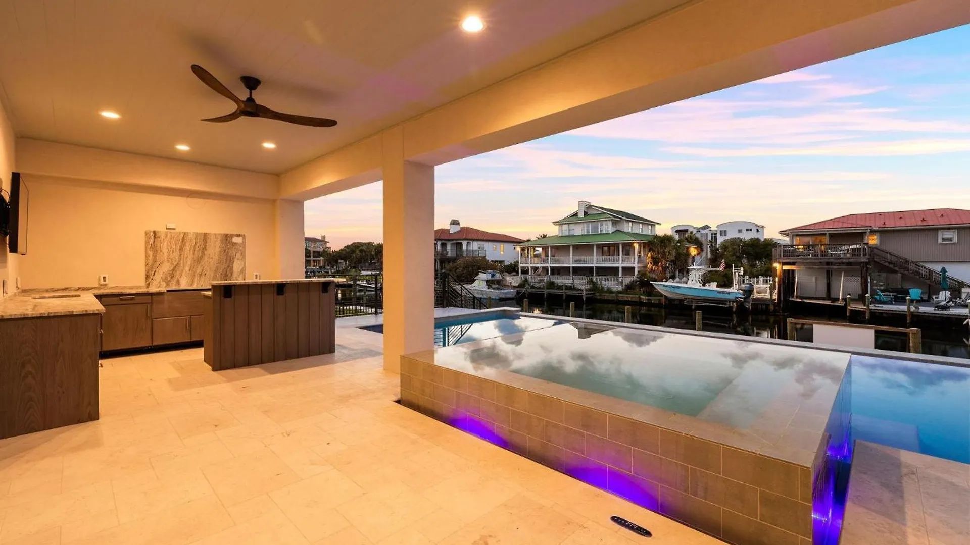 The Destin Boathouse Villa
