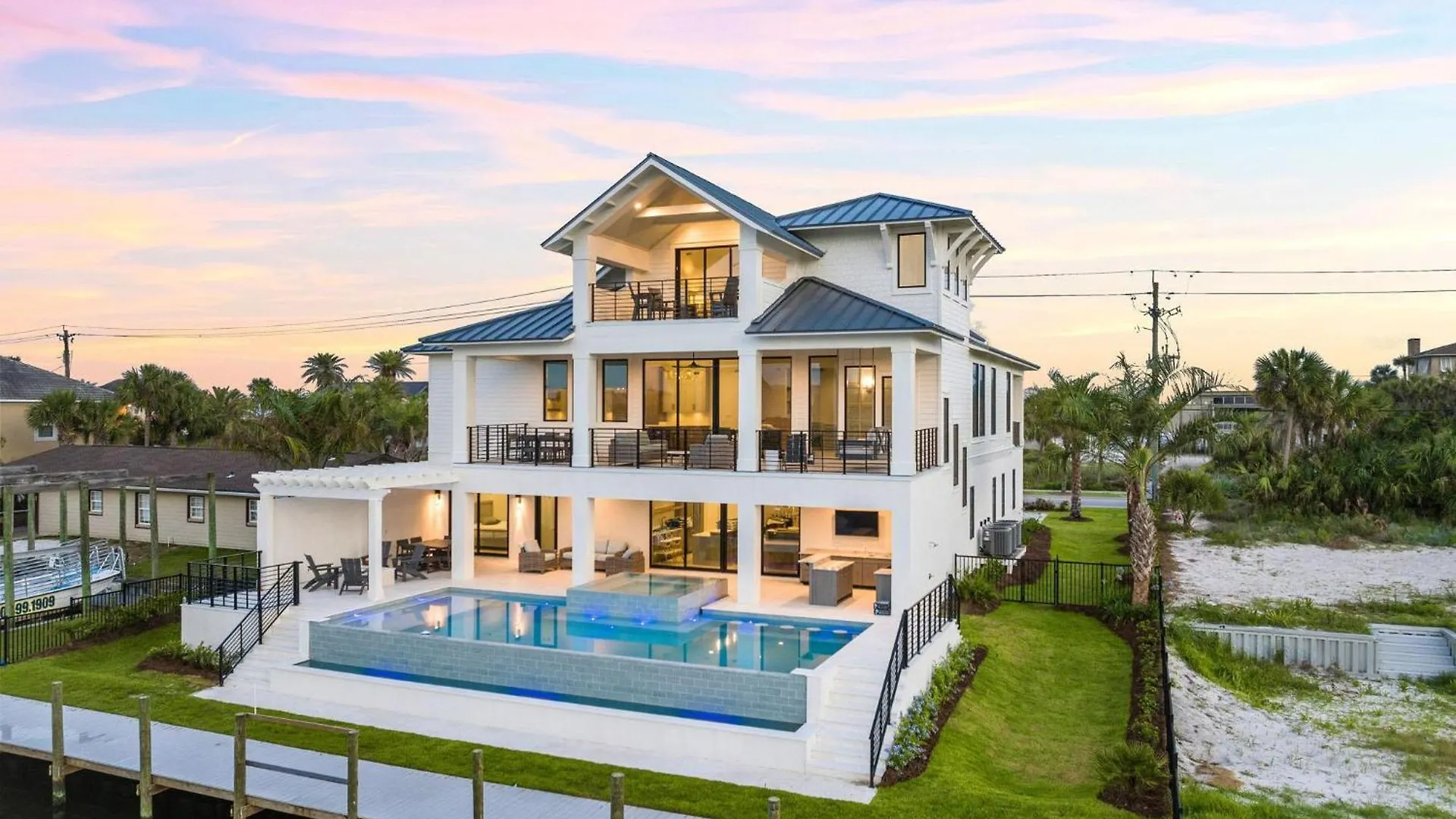 The Destin Boathouse Villa
